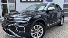 Gebraucht 2023 VW T-Roc Style SUV | 28.979 € (Fairer Preis)