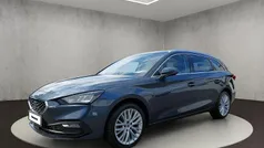 Magnetic grau metallic Gebraucht 2023 Seat Leon XCELLENCE Kombi | 20.950 € (Superpreis)