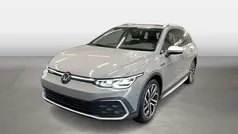 Mondsteingrau Gebraucht 2024 VW Golf Alltrack Kombi | 39.225 € (Fairer Preis)