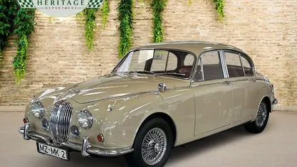 Second-hand Jaguar MK II 162 CP (119 kW) 1968 Berlinǎ