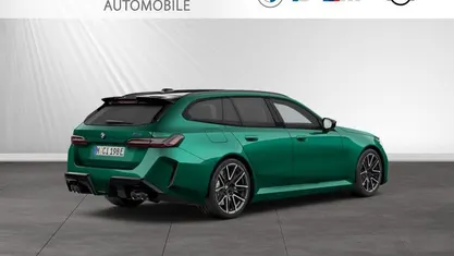 Usata BMW M5 M Sport 727 CV (534 kW) 2025 Verde Station wagon