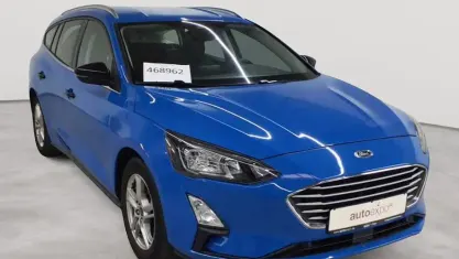 Gebraucht Ford Focus Cool & Connect 120 PS (88 kW) 2021 Verkehrsblau ral 5017 Kombi