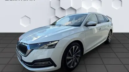 Gebraucht Skoda Octavia Style 204 PS (150 kW) 2020 Weiß Kombi
