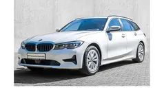 Weiß Gebraucht 2022 BMW 320 Sport Line Kombi | 26.550 € (Guter Preis)