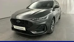 Lackierung: magnetic magnet Gebraucht 2024 Ford Focus ST-Line Kombi | 21.480 € (Superpreis)