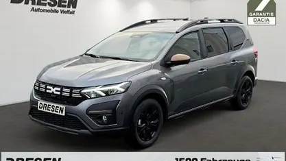 Grau Neu 2025 Dacia Jogger Extreme Van / Kleinbus | 27.339 € (Fairer Preis)