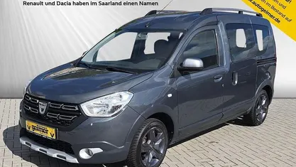 Gebraucht Dacia Dokker Celebration 90 PS (66 kW) 2017 Van / Kleinbus