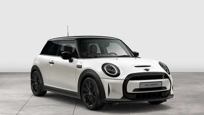 Weiß Gebraucht 2023 Mini Cooper SE Classic Kleinwagen | 19.890 € (Fairer Preis)