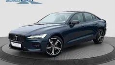 Denim blue (blau) Gebraucht 2024 Volvo S60 Plus Limousine | 34.460 € (Superpreis)