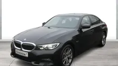 Schwarz Gebraucht 2021 BMW 330e Sport Line Limousine | 31.890 € (Fairer Preis)