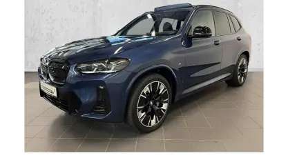 Gebraucht BMW iX3 M Sport 264 kW (360 PS) 2024 Blau SUV