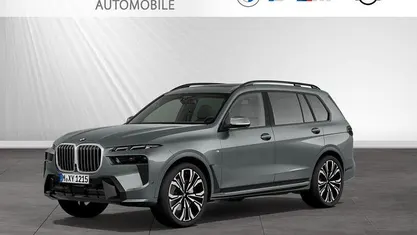Gebraucht BMW X7 M Sport 352 PS (258 kW) 2025 Skyscraper grau metallic SUV