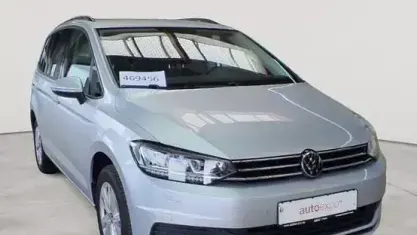Gebraucht VW Touran Comfortline 150 PS (110 kW) 2021 Reflexsilber metallic Van / Kleinbus