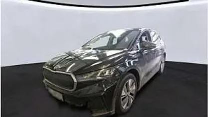 Usado Skoda Enyaq iV Loft 108 kW (148 HP) 2023 Preto SUV