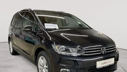 Gebraucht 2023 VW Touran Comfortline Van / Kleinbus | 28.290 € (Guter Preis)