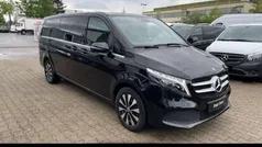 Obsidianschwarz metallic Gebraucht 2023 Mercedes V300 Van / Kleinbus | 58.969 € (Guter Preis)