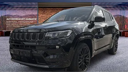 Gebraucht Jeep Compass 241 PS (177 kW) 2022 Schwarz SUV