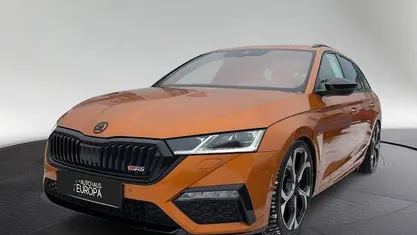 Usata Skoda Octavia RS 200 CV (147 kW) 2024 Arancione Station wagon