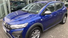 Ironblau metallic Gebraucht 2023 Dacia Sandero Expression Kleinwagen | 15.777 € (Fairer Preis)