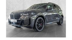 Grau Gebraucht 2024 BMW X5 M Sport SUV | 89.995 € (Guter Preis)