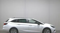 Weiss Gebraucht 2021 Opel Astra Business Kombi | 7.680 € (Etwas zu teuer)