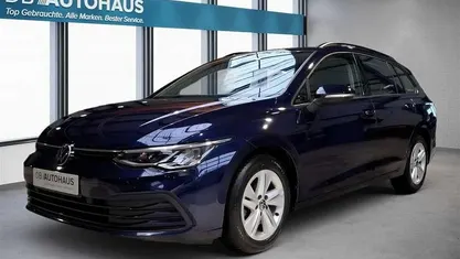 Gebraucht 2022 VW Golf VIII Life Kombi | 17.320 € (Guter Preis)