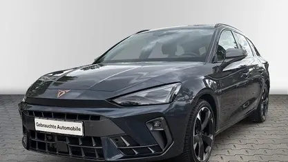 Grau Gebraucht 2024 Cupra Leon Kombi | 29.480 € (Fairer Preis)