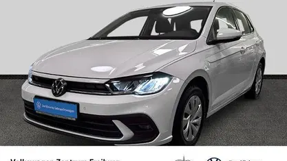 Pure white Gebraucht 2024 VW Polo Life Kleinwagen | 18.900 € (Fairer Preis)