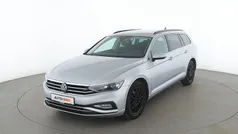 Grau Gebraucht 2022 VW Passat Business Kombi | 23.340 € (Fairer Preis)
