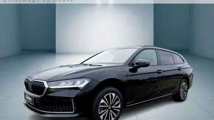 Gebraucht Skoda Superb Selection 204 PS (150 kW) 2025 Kombi