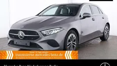 Grau Gebraucht 2024 Mercedes A200 Advanced Limousine | 29.690 € (Fairer Preis)