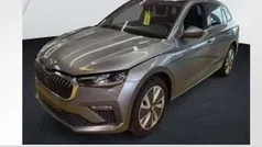 Graphitegrau metallic Gebraucht 2024 Skoda Scala Selection Kleinwagen | 22.950 € (Fairer Preis)