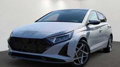 Neu Hyundai i20 Prime 101 PS (74 kW) 2025 Purple (lumen grey / mic) Limousine