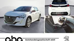 Weiß Gebraucht 2022 Peugeot e-208 Active Kleinwagen | 15.460 € (Fairer Preis)