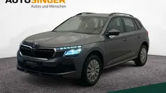 Graphitegrau metallic Gebraucht 2025 Skoda Kamiq Essence SUV | 23.690 € (Fairer Preis)