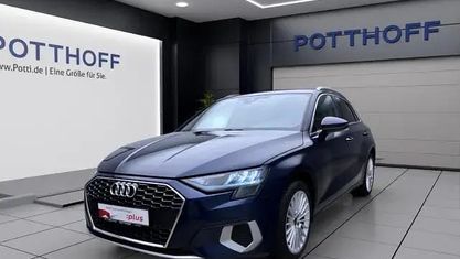 Używany Audi A3 Design 150 KM (110 kW) 2024 Niebieski Sedan/Limuzyna