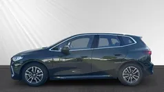 Gebraucht 2023 BMW 220 Active Tourer M Sport Van / Kleinbus | 27.880 € (Superpreis)