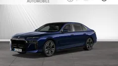 Blau Gebraucht 2025 BMW i7 Executive Limousine | 91.800 € (Fairer Preis)