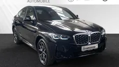 Carbonschwarz metallic Gebraucht 2024 BMW X4 M Sport SUV | 55.444 € (Fairer Preis)