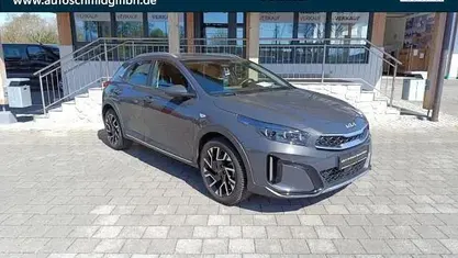 Second-hand Kia XCeed Vision 140 CP (102 kW) 2025 Negru SUV