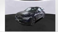 Deep black perleffekt Gebraucht 2021 VW Tiguan United SUV | 24.740 € (Fairer Preis)