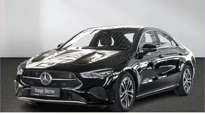 Gebraucht Mercedes CLA200 163 PS (119 kW) 2025 Unilack nachtschwarz Coupé