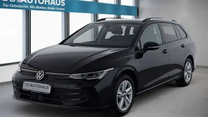 Gebraucht VW Golf VIII Life 150 PS (110 kW) 2025 Schwarz Kombi