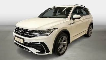 Pure white Gebraucht 2023 VW Tiguan R-line SUV | 37.590 € (Fairer Preis)