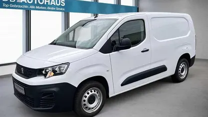 Gebraucht Peugeot Partner Premium 102 PS (75 kW) 2022 Weiß Van / Kleinbus
