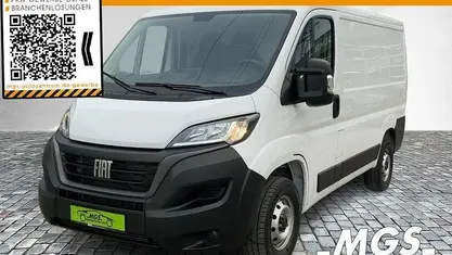 Weiss Gebraucht 2024 Fiat Ducato Van | 23.890 € (Fairer Preis)