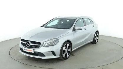 Gebraucht 2015 Mercedes A180 Urban Limousine | 13.190 € (Fairer Preis)