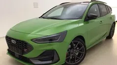 Grün Gebraucht 2024 Ford Focus ST Limousine | 35.990 € (Fairer Preis)