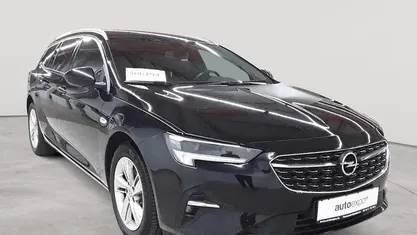 Gebraucht Opel Insignia Elegance 174 PS (127 kW) 2023 Diamant schwarz metallic Kombi