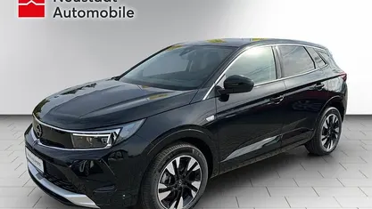 Gebraucht Opel Grandland X Elegance 181 PS (133 kW) 2024 Diamant schwarz SUV